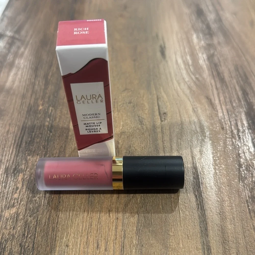 Laura Geller Modern Classic Matte Lip Mousse Shade Rich Rose